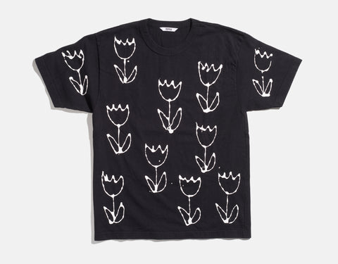 TULIP T ~ White on Black