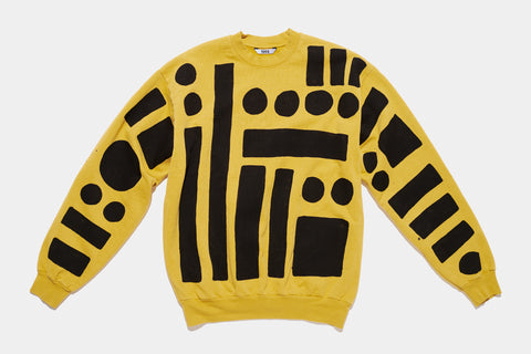 100% cotton gold sweat shirt, perfectly cut, with hand-painted, black circles, squares and rectangles assembled in a beautiful pattern on the body and both arms.